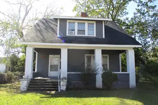 113 E Bright St, Kinston, NC 28501 - Photo 1