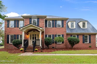 2906 Hunters Run, Greenville, NC 27858 - Photo 2