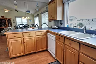 161 Brunswick Ave E, Holden Beach, NC 28462 - Photo 18