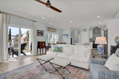 400 Sumter Avenue, Carolina Beach, NC 28428 - Photo 2