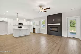 189 thistle court, Sanford, NC 27332 - Photo 4