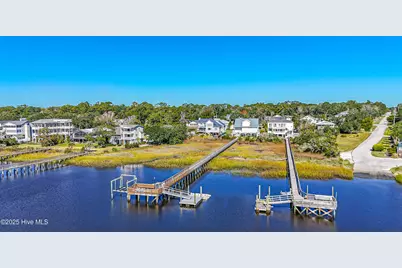 726 Waterway Drive SW, Sunset Beach, NC 28468 - Photo 12