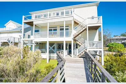 726 Waterway Drive SW, Sunset Beach, NC 28468 - Photo 16