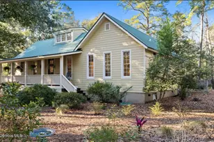 679 Carolina Bay Ct, Southport, NC 28461 - Photo 2