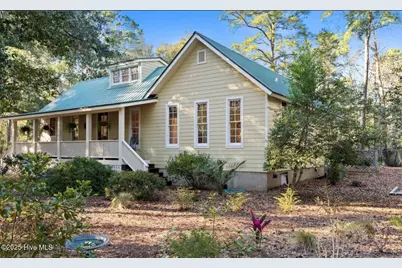 679 Carolina Bay Court, Southport, NC 28461 - Photo 1