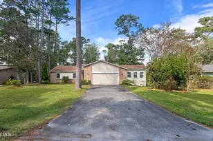 3608 Meadow Dr, Morehead City, NC 28557 - Photo 38