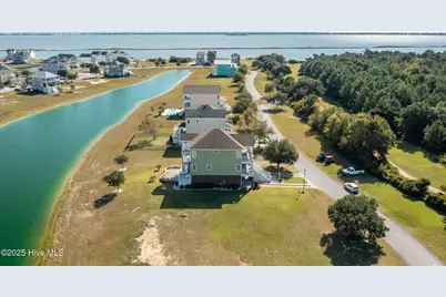 309 Kensington Place #195, Newport, NC 28570 - Photo 4