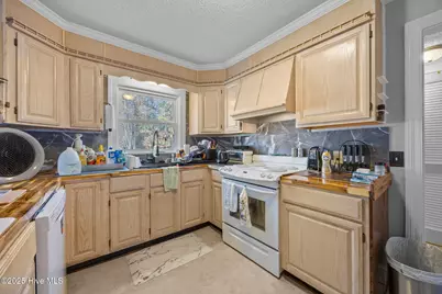 1907 Essex Street, Kinston, NC 28504 - Photo 26