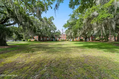2940 Oleander Drive #G6, Wilmington, NC 28403 - Photo 2