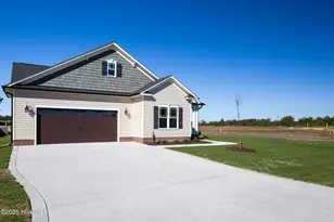 107 Sunny Acres Ln, Clinton, NC 28328 - Photo 2