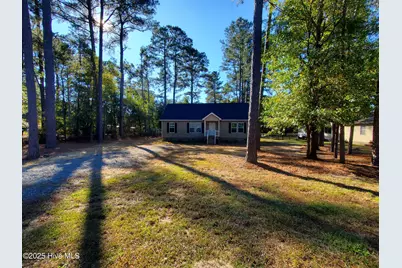 692 Sandhill Drive, Dudley, NC 28333 - Photo 2