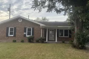 1412 Russell St, Rocky Mount, NC 27803 - Photo 4