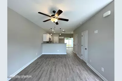 724 Cross Bridge Way, Sneads Ferry, NC 28460 - Photo 2
