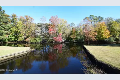 246 Shoreline Drive, New Bern, NC 28562 - Photo 4