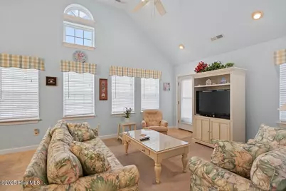 206 E Palmetto Street, Kill Devil Hills, NC 27948 - Photo 10