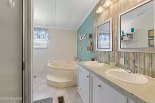 3220 Woodlawn Ave SW, Supply, NC 28462 - Photo 16