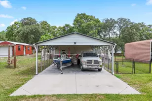 3220 Woodlawn Ave SW, Supply, NC 28462 - Photo 2