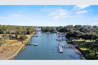 6216 Fox Run Road, Wilmington, NC 28409 - Photo 10