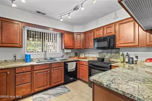 1305 2 Mile Cir E, Wilmington, NC 28405 - Photo 10