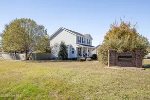 21 Northgate Ln, Clinton, NC 28328 - Photo 2