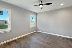 1061 Staysail Dr, Elizabeth City, NC 27909 - Photo 18