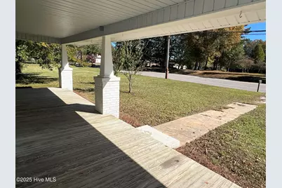 10140 N College Street, Clarkton, NC 28433 - Photo 6