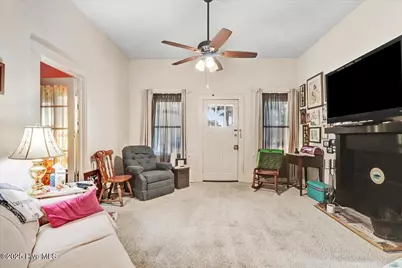 302 N Sycamore Street, Fremont, NC 27830 - Photo 8