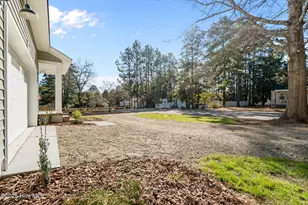 1010 W Saunders Ave, Aberdeen, NC 28315 - Photo 6