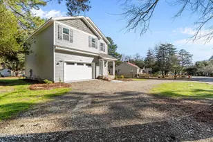 1010 W Saunders Ave, Aberdeen, NC 28315 - Photo 2