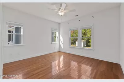 601 Viccars Lane, Manteo, NC 27954 - Photo 16