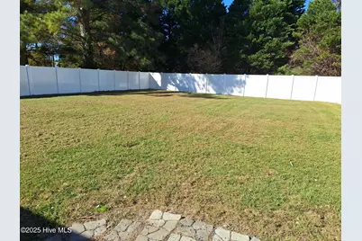 2206 Jane Drive, Greenville, NC 27858 - Photo 12