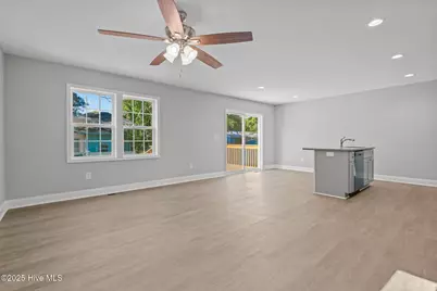 1100 W Massachusetts Avenue, Southern Pines, NC 28387 - Photo 12