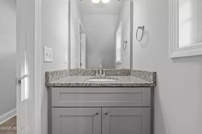 1100 W Massachusetts Avenue, Southern Pines, NC 28387 - Photo 10