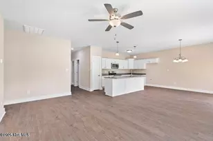 314 E Theriault Ct, Jacksonville, NC 28540 - Photo 18