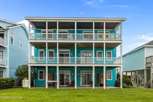 105 Winston Ave, Atlantic Beach, NC 28512 - Photo 2