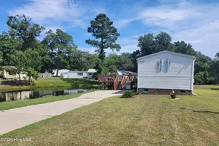820 Magnolia Dr, Sunset Beach, NC 28468 - Photo 4