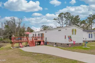820 Magnolia Dr, Sunset Beach, NC 28468 - Photo 1
