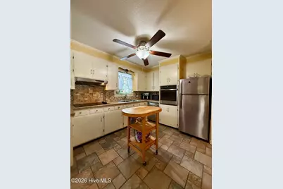 903 E Woodlawn Drive, Williamston, NC 27892 - Photo 26