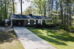 903 E Woodlawn Dr, Williamston, NC 27892 - Photo 2