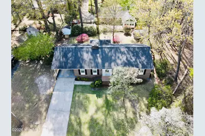 903 E Woodlawn Drive, Williamston, NC 27892 - Photo 6