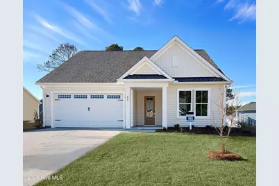 692 Edgeside Drive SE, Bolivia, NC 28422 - Photo 1
