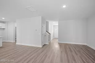 7018 Bayberry Park Dr, New Bern, NC 28562 - Photo 16