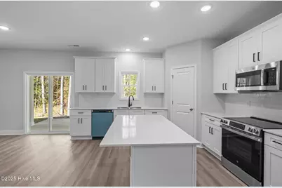 7018 Bayberry Park Drive, New Bern, NC 28562 - Photo 14
