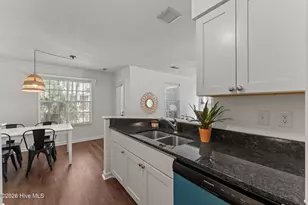 1302 Chancery Ct, Aberdeen, NC 28315 - Photo 6