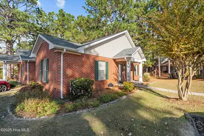 1302 Chancery Court, Aberdeen, NC 28315 - Photo 32