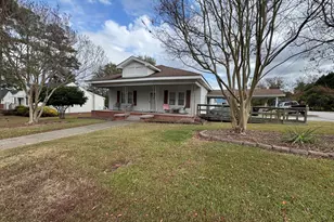 105 S 4th St, Macclesfield, NC 27852 - Photo 1