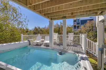 611 Third Street S, Carolina Beach, NC 28428 - Photo 8