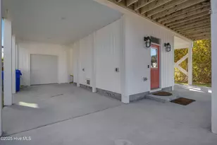 611 Third Street S, Carolina Beach, NC 28428 - Photo 10