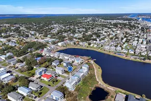 611 Third Street S, Carolina Beach, NC 28428 - Photo 80