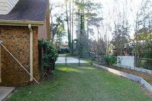 510 S Wilkinson Dr, Laurinburg, NC 28352 - Photo 54